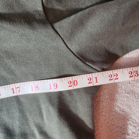 True Religion Green and Black Color-Blocked Hoodie Medium - Picture 8 of 10